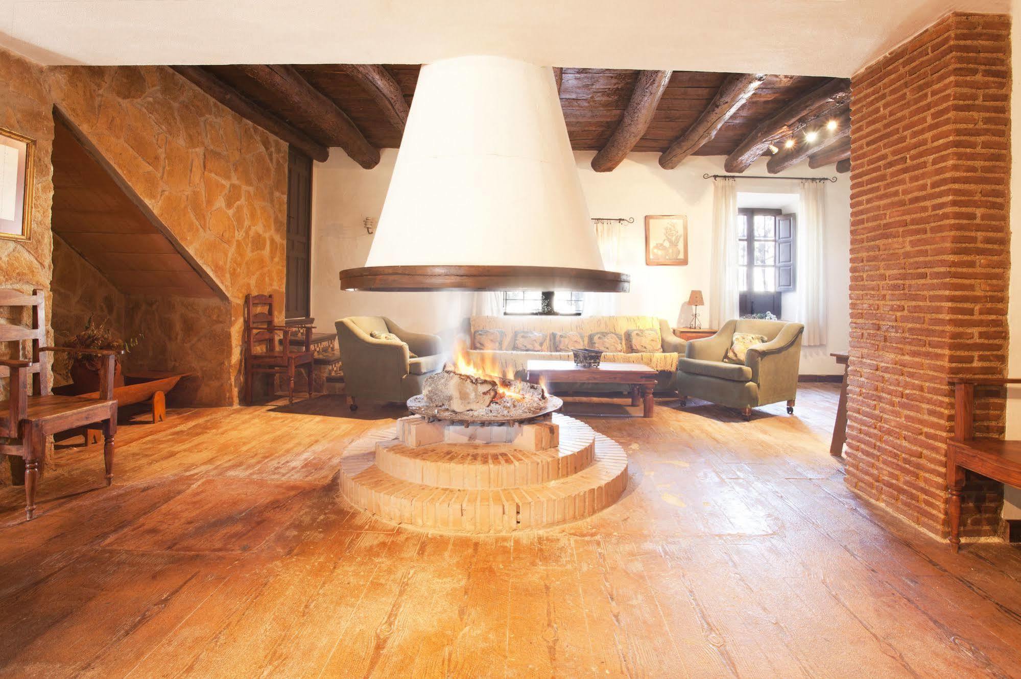 Alojamiento Rural El Cortijuelo Otel Illora Dış mekan fotoğraf