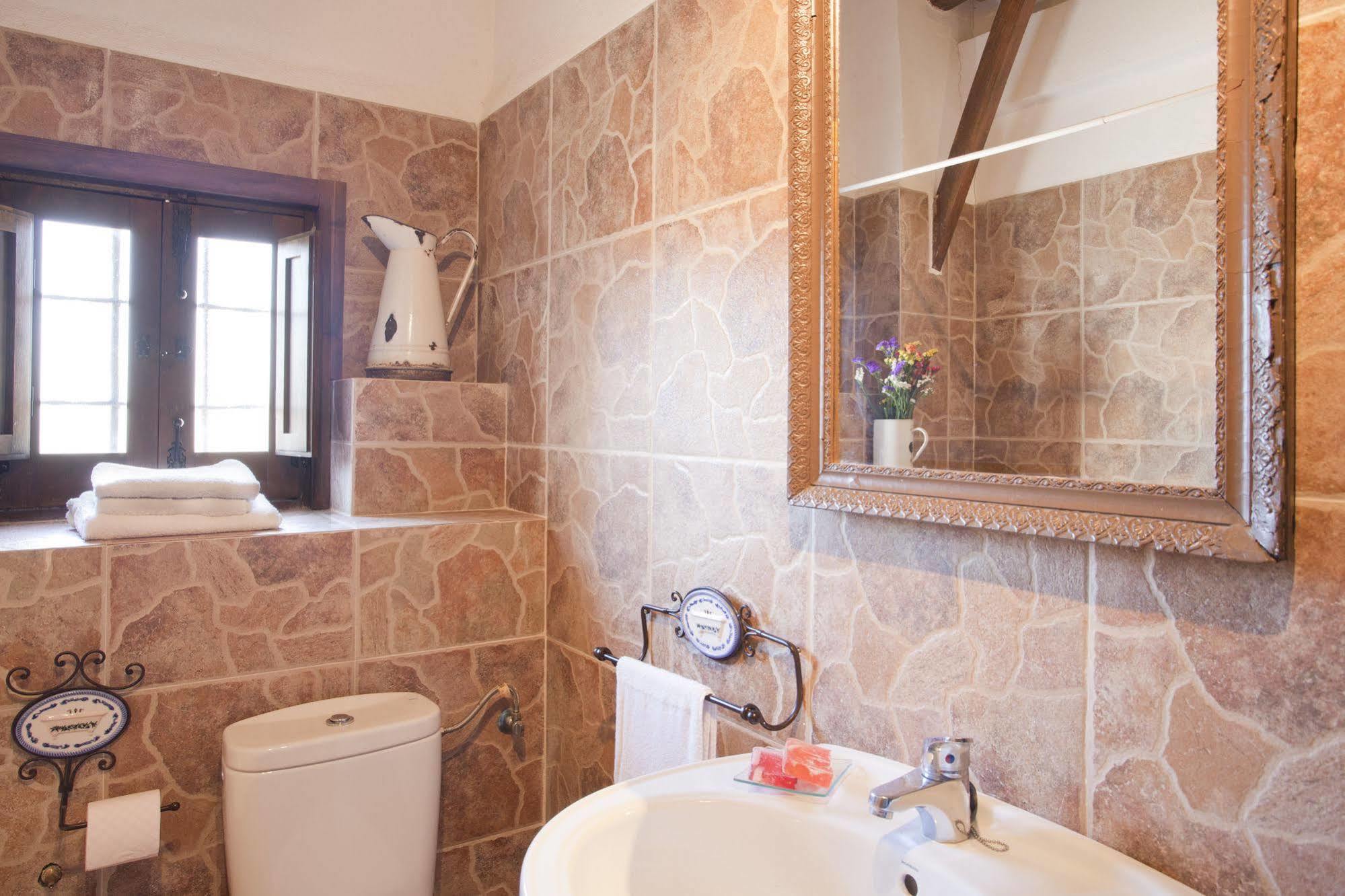 Alojamiento Rural El Cortijuelo Otel Illora Dış mekan fotoğraf